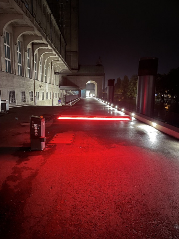 Lichtschwertschranke