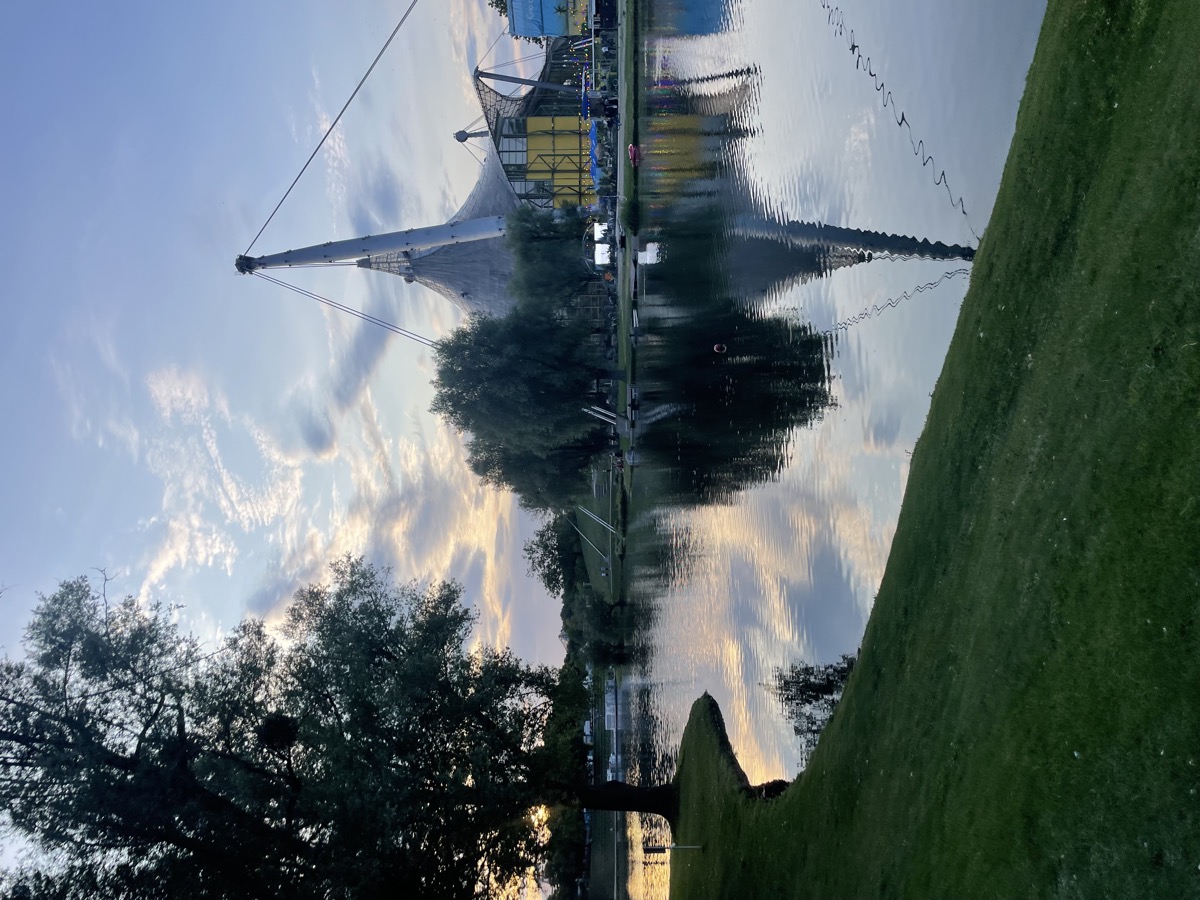 Schneiden, Joggen, Essen