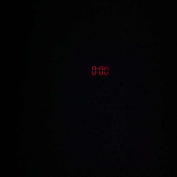 00:00 sagt die Decke.