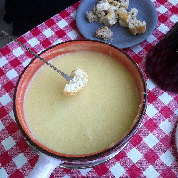 Kochen nach den Jahreszeiten. Heute: K&auml;sefondue.