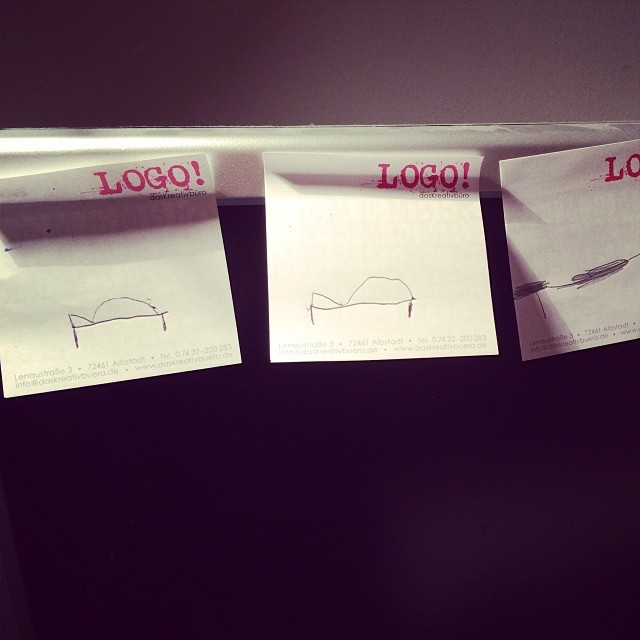 Ausschlafgutscheine (nicht &uuml;bertragbar) geschenkt bekommen. Damit wir morgens nicht immer so grumpy