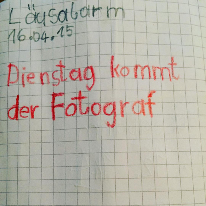 Vom Elternmitteilungsheft h&ouml;r ich grad zum ersten mal. Gab aber auch nur zwei wichtige Eintr&auml;ge.