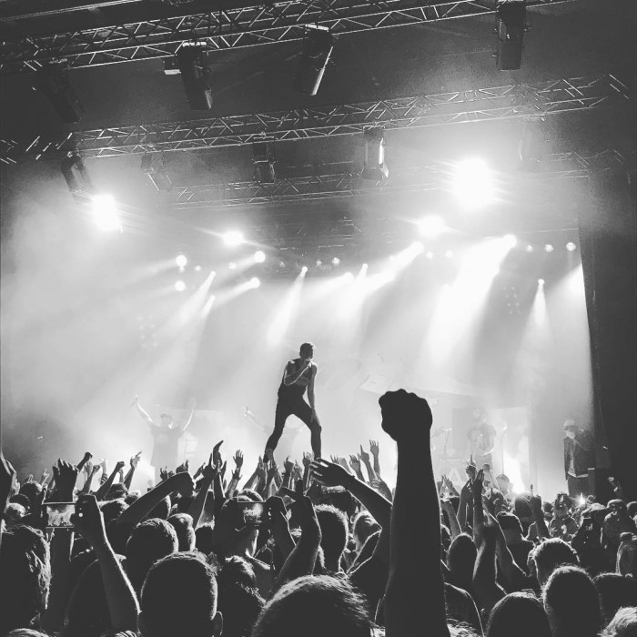 Antilopen Gang. Sie spielen beides. Country und Western.