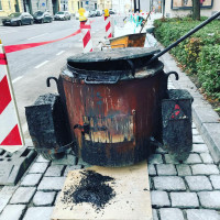 Ein Kessel Teer