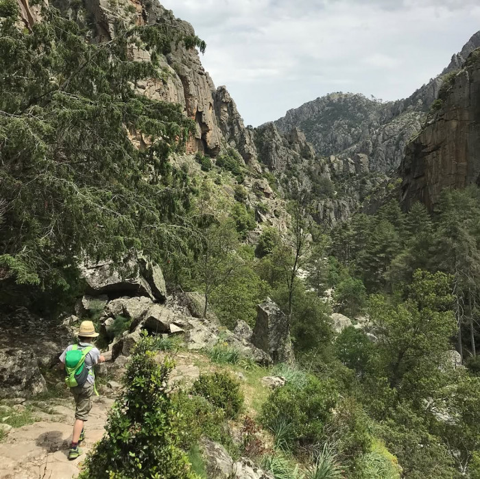 Von Corte aus kann man das Tavignanotal ausw&auml;rts wandern. N&ouml;rdlich der Zitadelle von Corte ist der E
