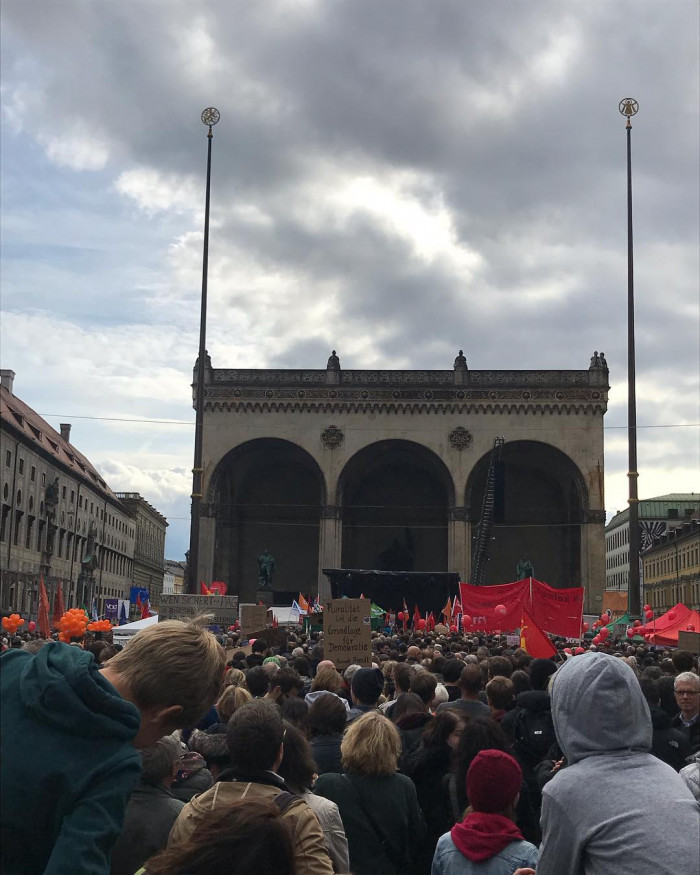 Die Leute vs. Horst