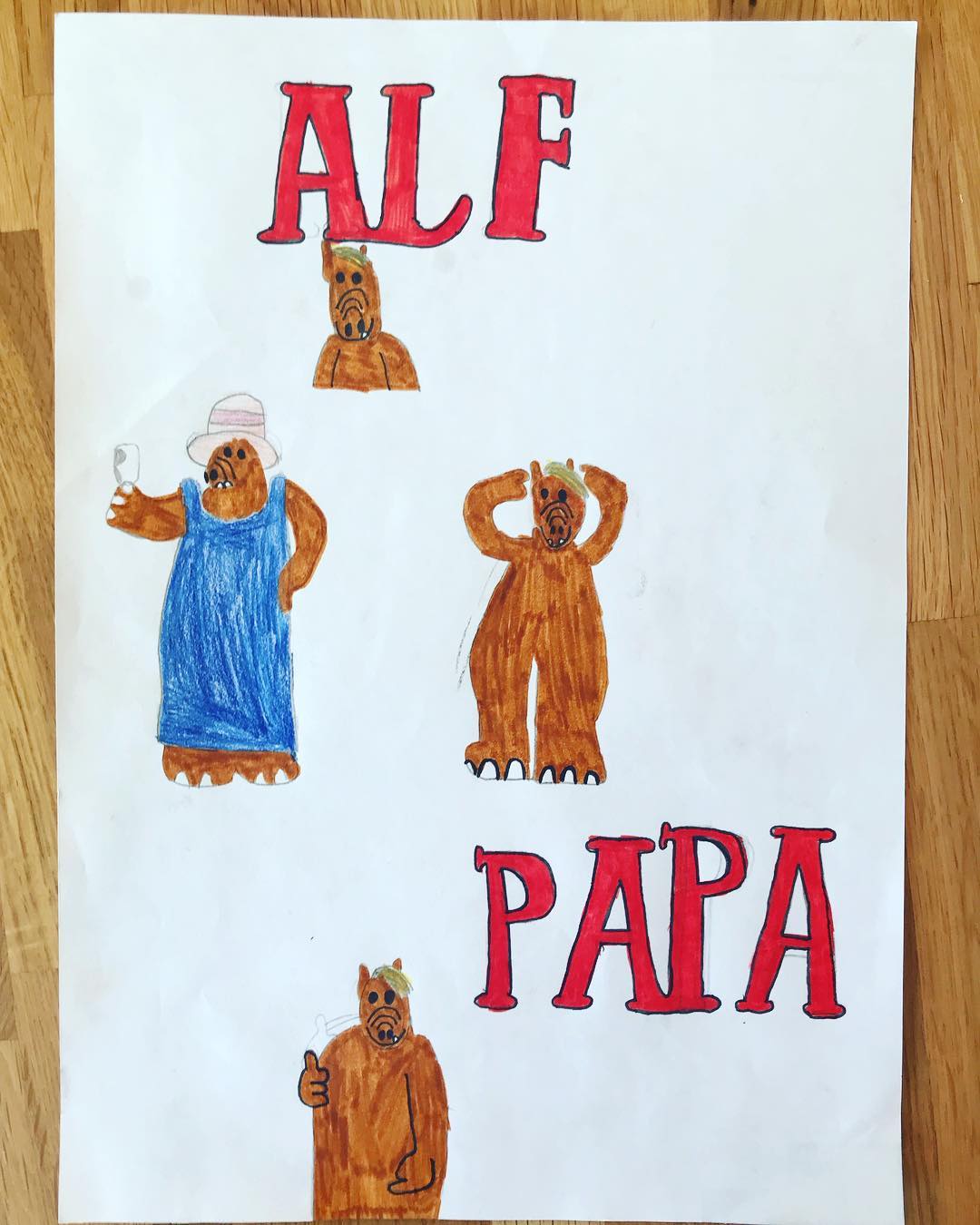 Schon wieder ein haariger Pelzgenosse mit meinen Namen drauf. Ich lach mich tot. Ha!Ha!