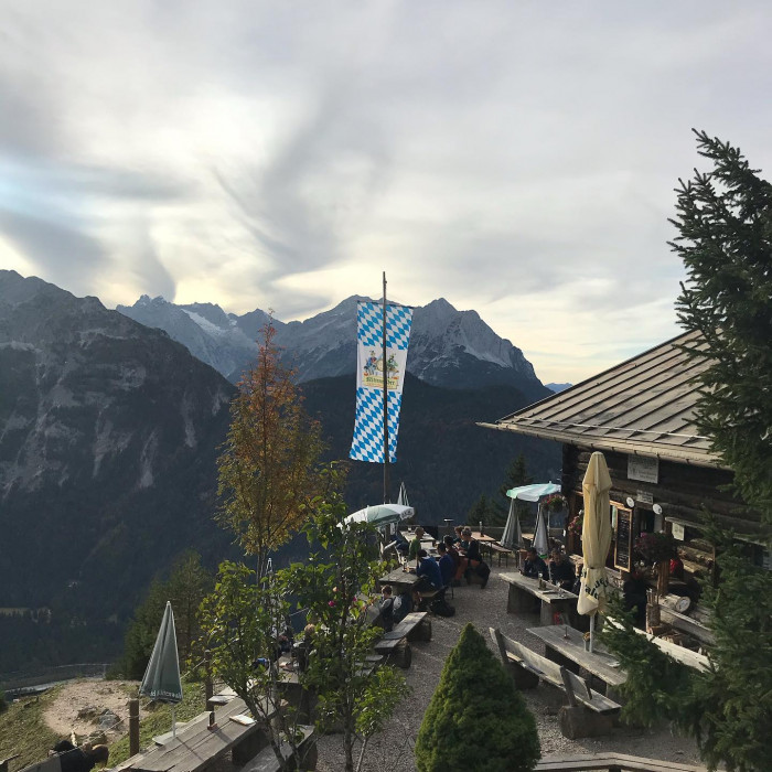 Nach Mittenwald fahren wir von M&uuml;nchen aus knapp 2 Stunden mit dem Zug. Ab Murnau wird die Strecke i