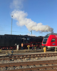 Die Weihnachtsdampflok f&auml;hrt wieder am Ostbahnhof