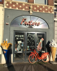 🍟 +🍦= ❤️