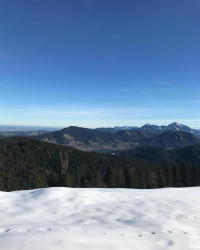 Von Tegernsee zur Kreuzbergalm und dann mach Schliersee.